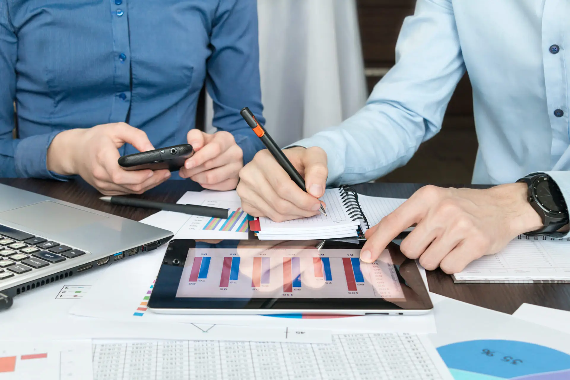 Auditoría y Consultoría Financiera-servicio